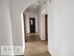 ������ 4-������� �������� ������� �������������� ����� ���� 19