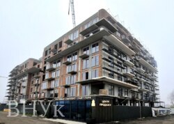 Продаж просторої 2-кімнатної квартири в ЖК “Лайт Парк” фото 1 Продаж просторої 2-кімнатної квартири в ЖК “Лайт Парк” фото 1