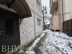 Ексклюзивна пропозиція! Пів будинку з власним подвір'ям у серці Львова! фото 5 Ексклюзивна пропозиція! Пів будинку з власним подвір'ям у серці Львова! фото 5