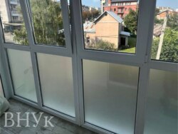 Продам трикімнатну квартиру з видом на озеро фото 9 Продам трикімнатну квартиру з видом на озеро фото 9