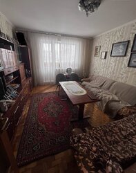 Простора 3-кімнатна квартира на зручному 3 поверсі фото 1 Простора 3-кімнатна квартира на зручному 3 поверсі фото 1