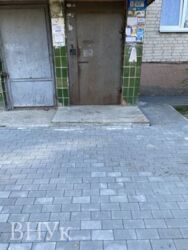   ,   10