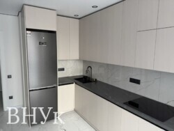 🏢 ����������� �������� 42,7 �² � �� UONE ���� 12