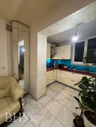 Продам трьохкімнатну квартиру фото 1 Продам трьохкімнатну квартиру фото 1