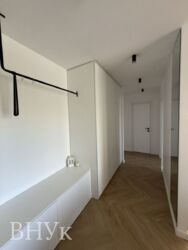 Продається ідеальна 2-кімнатна квартира у Варшавському мікрорайоні фото 1 Продається ідеальна 2-кімнатна квартира у Варшавському мікрорайоні фото 1