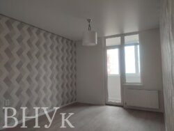 Продається 2-кімнатна квартира з кухнею-студією фото 4 Продається 2-кімнатна квартира з кухнею-студією фото 4