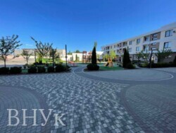 �������� 2-������� �������� � �� Green Land (���) � ��������� ��� ��� �������� ���������� ���� 12