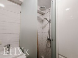 Продам двокімнатну квартиру в центрі міста фото 10 Продам двокімнатну квартиру в центрі міста фото 10