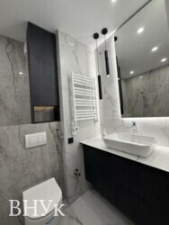 Продам 2-кімнатну квартиру з дизайнерським ремонтом. фото 16 Продам 2-кімнатну квартиру з дизайнерським ремонтом. фото 16
