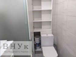 Продам двокімнатну квартиру в центрі міста фото 10 Продам двокімнатну квартиру в центрі міста фото 10