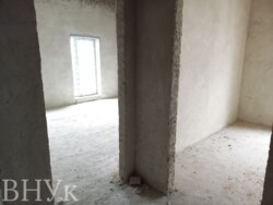 Продаю двокімнатну квартиру для втілення Ваших дизайнерських рішень фото 17 Продаю двокімнатну квартиру для втілення Ваших дизайнерських рішень фото 17