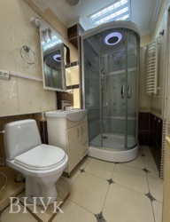 ��������� ��������� 3-������� �������� ����� � ������ �������� ���� 8