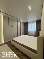 ������ ��������, ������ 77 ��.� � ������ ����� �����-����������. ���� 8