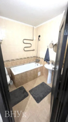 Продається простора 2-кімнатна квартира фото 4 Продається простора 2-кімнатна квартира фото 4