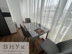 ������ 1-������� �������� � ��������� � ������������ ���� 6