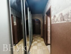 Простора та затишна 3-кімнатна квартира з продуманим плануванням на Дружбі фото 9 Простора та затишна 3-кімнатна квартира з продуманим плануванням на Дружбі фото 9