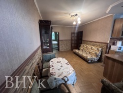 Продаю 2-кімнатну квартиру в центрі Чернівці фото 4 Продаю 2-кімнатну квартиру в центрі Чернівці фото 4