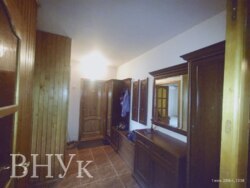 Продається двостороння простора 3-кімнатна квартира фото 9 Продається двостороння простора 3-кімнатна квартира фото 9