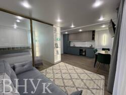 Ексклюзивна 1-кімнатна квартира з дизайнерським ремонтом у ЖК 'Велика Британія'! фото 3 Ексклюзивна 1-кімнатна квартира з дизайнерським ремонтом у ЖК 'Велика Британія'! фото 3