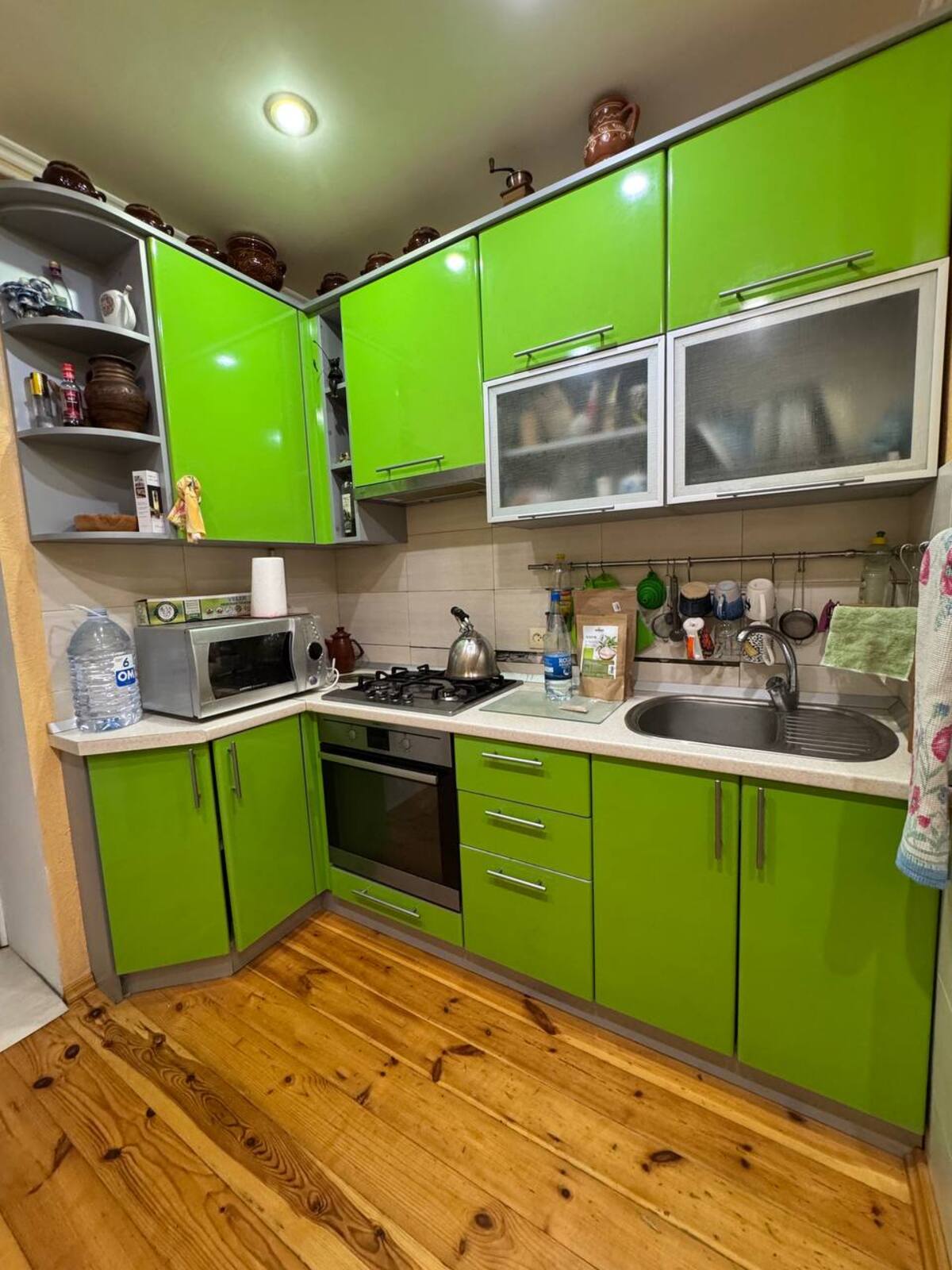 Квартира з готовим бізнесом на 1 поверсі фото 1 Квартира з готовим бізнесом на 1 поверсі фото 1