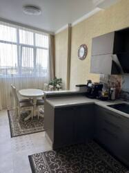 3� ������� �������� � �������� �� 1�� ������ � ��������� ���� 8