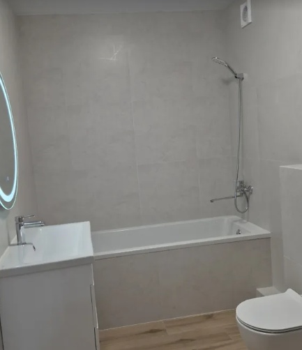 ������ 1� �������� � ������ �� ���� 1