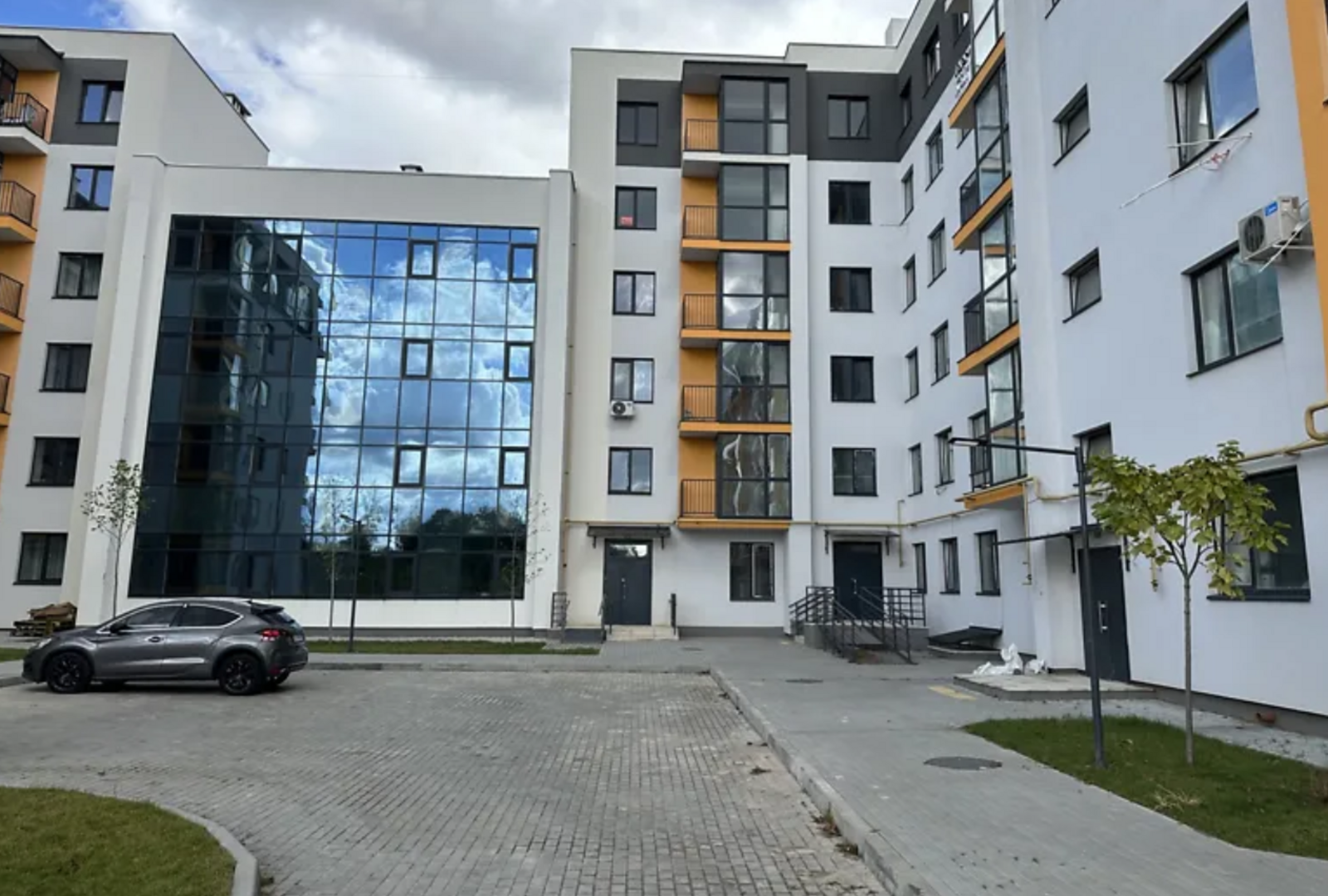Продаж 3к квартири 69 кв. м на вул. Райдужна фото 1 Продаж 3к квартири 69 кв. м на вул. Райдужна фото 1