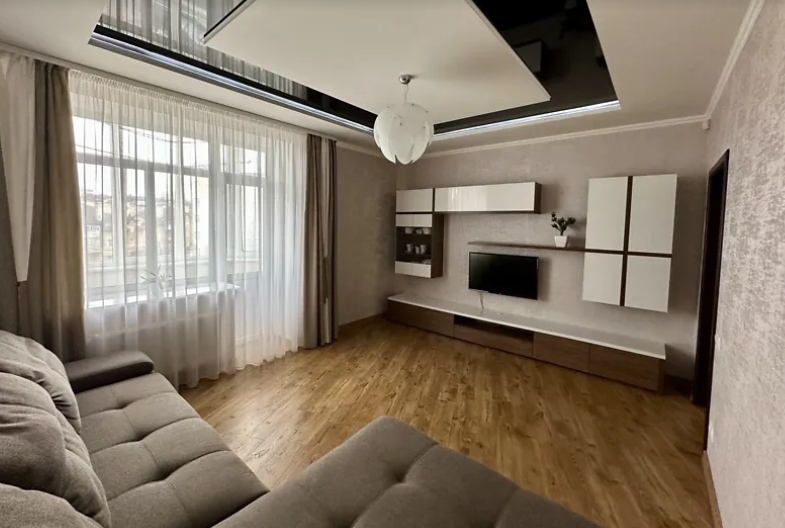Продаж 3к квартири 87.5 кв. м на вул. Нагірна 19С фото 1 Продаж 3к квартири 87.5 кв. м на вул. Нагірна 19С фото 1