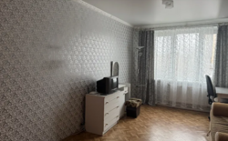 Продаж 3к квартири 68 кв. м на просп. Космонавтів фото 1 Продаж 3к квартири 68 кв. м на просп. Космонавтів фото 1