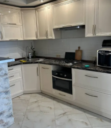 ������ 4� �������� 115 ��. � �� ���. ��������� 56� ���� 9