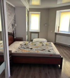 ������ 4� �������� 115 ��. � �� ���. ��������� 56� ���� 7