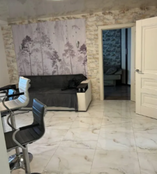 ������ 4� �������� 115 ��. � �� ���. ��������� 56� ���� 8