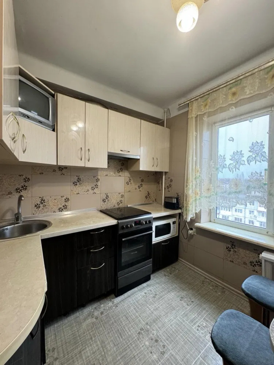 ������ 3-������� �������� �� ������ ���� 1