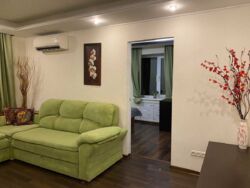 Продаж 2 кмн квартири, вул. Перемоги. фото 2 Продаж 2 кмн квартири, вул. Перемоги. фото 2