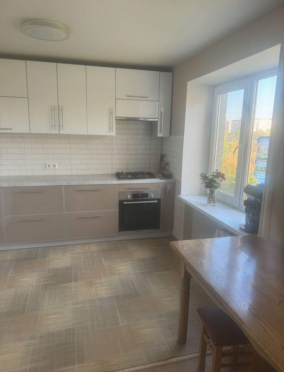 ������ 4��� ��������, ���������������� ����� ���� 1