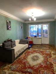 Простора 3-кмн квартира, р-н Б-р Шевченко фото 1 Простора 3-кмн квартира, р-н Б-р Шевченко фото 1