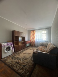 Продаж 2 кімнатної квартири, Бабурка (вул. Лахтинська) фото 12 Продаж 2 кімнатної квартири, Бабурка (вул. Лахтинська) фото 12