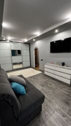 Продаж 1 кмн квартири з євроремонтом з видом на Дніпро, Центр міста фото 3 Продаж 1 кмн квартири з євроремонтом з видом на Дніпро, Центр міста фото 3