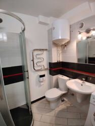 Однокімнатна квартира з ремонтом. Олександрівський р-н фото 8 Однокімнатна квартира з ремонтом. Олександрівський р-н фото 8