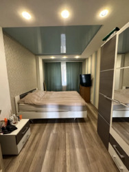 Продаж 4 кмн квартири, 17-й Хортицький (Рубана) фото 7 Продаж 4 кмн квартири, 17-й Хортицький (Рубана) фото 7