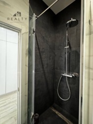 Трикімнатна квартира на Волгоградській 26а фото 6 Трикімнатна квартира на Волгоградській 26а фото 6