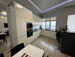 Трикімнатна квартира на Волгоградській 26а фото 14 Трикімнатна квартира на Волгоградській 26а фото 14