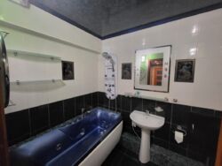 Продаж 2 кімнатної квартири, Шевченківський р-н фото 4 Продаж 2 кімнатної квартири, Шевченківський р-н фото 4