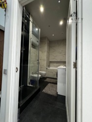 Трикімнатна квартира на Волгоградській 26а фото 4 Трикімнатна квартира на Волгоградській 26а фото 4