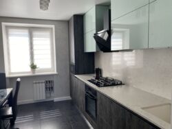 Продаж 3 кімнатної квартири, площа Свободи. фото 4 Продаж 3 кімнатної квартири, площа Свободи. фото 4