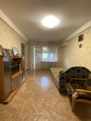 Продаж 3 кмн квартири, площа Фестивальна фото 1 Продаж 3 кмн квартири, площа Фестивальна фото 1