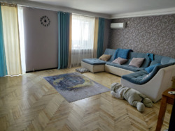 Продаж просторої 2кмн квартири в Олександрівському фото 4 Продаж просторої 2кмн квартири в Олександрівському фото 4