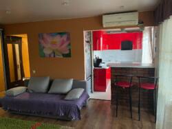 Продаж трикмнатної квартири по вулиці Кам'яногірська фото 2 Продаж трикмнатної квартири по вулиці Кам'яногірська фото 2