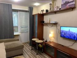 Затишна 2-кімнатна квартира, р-н ТРЦ 'Космос-сіті' фото 6 Затишна 2-кімнатна квартира, р-н ТРЦ 'Космос-сіті' фото 6