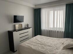 Продаж 3 кімнатної квартири, площа Свободи. фото 1 Продаж 3 кімнатної квартири, площа Свободи. фото 1